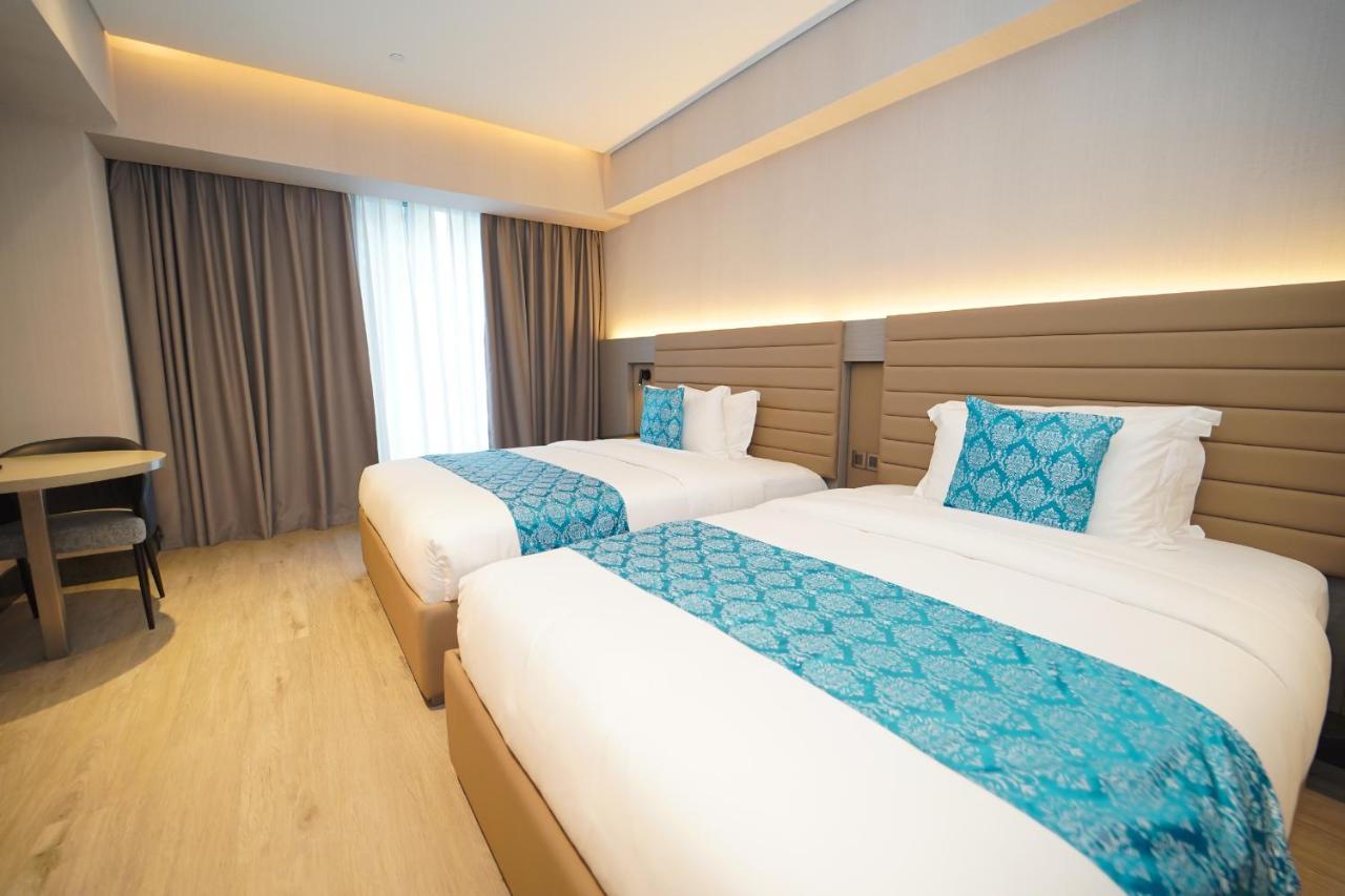 Bayprime Hotel Paranaque City Экстерьер фото